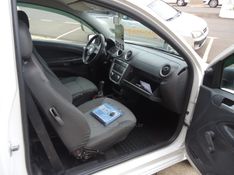 VOLKSWAGEN SAVEIRO 1.6 CL CS 8V 2012/2013 BOURSCHEID CARROS E MOTOS SANTA CLARA DO SUL / Carros no Vale