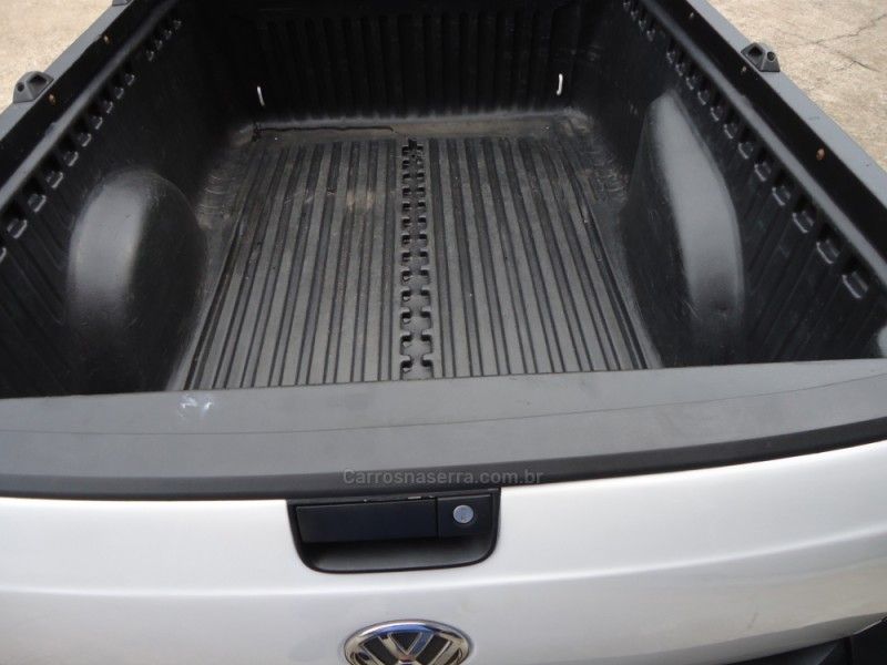 VOLKSWAGEN SAVEIRO 1.6 CL CS 8V 2012/2013 BOURSCHEID CARROS E MOTOS SANTA CLARA DO SUL / Carros no Vale