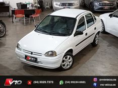 CHEVROLET CORSA 1.0 MPFI SUPER SEDAN 8V 1998/1999 V10 VEÍCULOS CAXIAS DO SUL / Carros no Vale