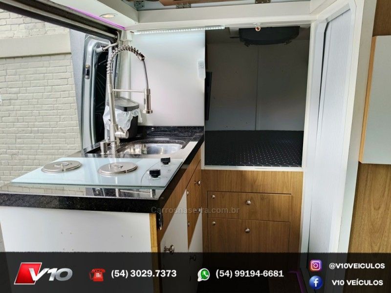 FIAT DUCATO 2009/2010 V10 VEÍCULOS CAXIAS DO SUL / Carros no Vale