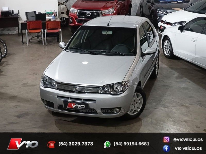 FIAT PALIO 1.4 MPI ELX 8V 2006/2007 V10 VEÍCULOS CAXIAS DO SUL / Carros no Vale