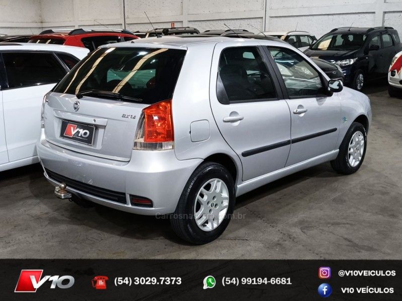 FIAT PALIO 1.4 MPI ELX 8V 2006/2007 V10 VEÍCULOS CAXIAS DO SUL / Carros no Vale