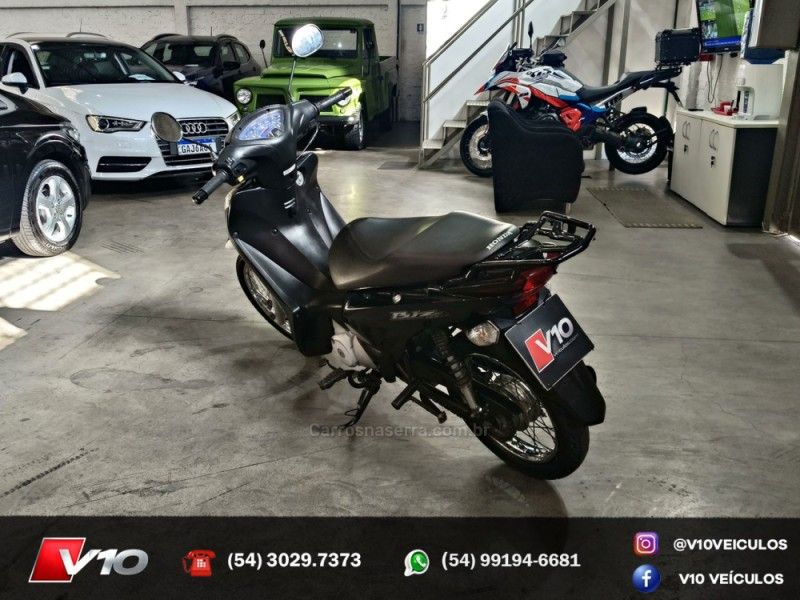 Honda Motos BIZ 125 KS 2011/2011 V10 VEÍCULOS CAXIAS DO SUL / Carros no Vale
