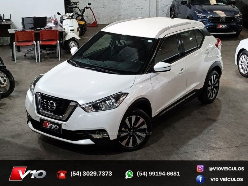 NISSAN KICKS 1.6 16V SV XTRONIC 2017/2018 V10 VEÍCULOS CAXIAS DO SUL / Carros no Vale NISSAN KICKS 1.6 16V SV XTRONIC 2017/2018 V10 VEÍCULOS CAXIAS DO SUL / Carros no Vale
