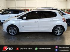 PEUGEOT 208 1.6 GRIFFE 16V 2015/2016 V10 VEÍCULOS CAXIAS DO SUL / Carros no Vale