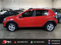 RENAULT SANDERO 1.6 STEPWAY 16V 2017/2018 V10 VEÍCULOS CAXIAS DO SUL / Carros no Vale