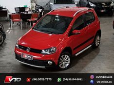 VOLKSWAGEN CROSSFOX 1.6 MI 8V AUTOMATIZADO 2012/2013 V10 VEÍCULOS CAXIAS DO SUL / Carros no Vale