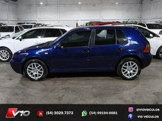VOLKSWAGEN GOLF 2.0 MI PLUS 8V 1999/2000 V10 VEÍCULOS CAXIAS DO SUL / Carros no Vale