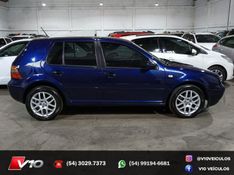 VOLKSWAGEN GOLF 2.0 MI PLUS 8V 1999/2000 V10 VEÍCULOS CAXIAS DO SUL / Carros no Vale