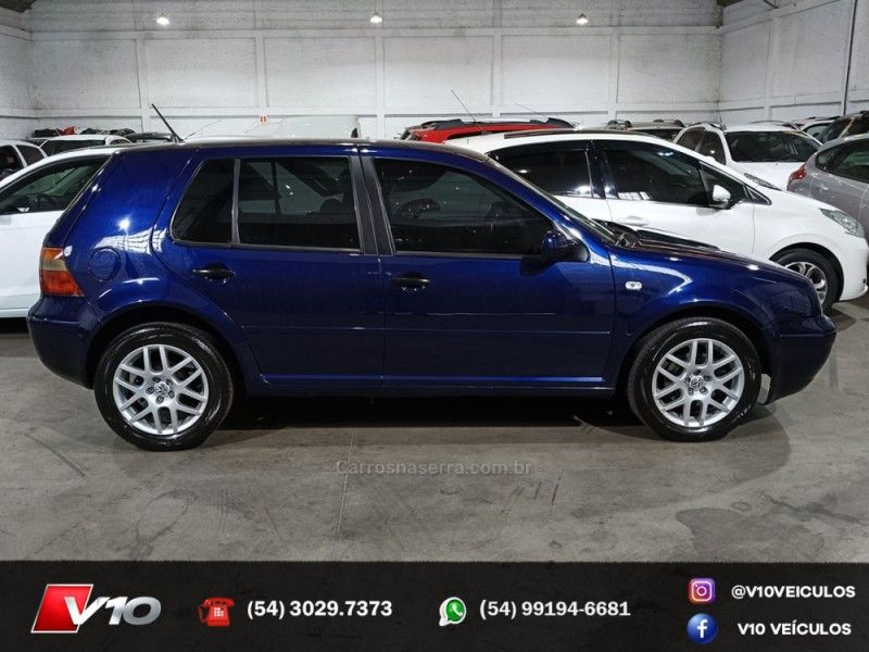 VOLKSWAGEN GOLF 2.0 MI PLUS 8V 1999/2000 V10 VEÍCULOS CAXIAS DO SUL / Carros no Vale VOLKSWAGEN GOLF 2.0 MI PLUS 8V 1999/2000 V10 VEÍCULOS CAXIAS DO SUL / Carros no Vale