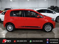 VOLKSWAGEN UP 1.0 TSI MOVE UP 12V 2016/2017 V10 VEÍCULOS CAXIAS DO SUL / Carros no Vale