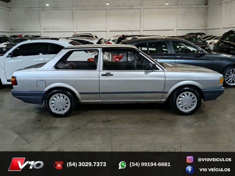 VOLKSWAGEN VOYAGE 1.6 CL 8V 1994/1995 V10 VEÍCULOS CAXIAS DO SUL / Carros no Vale