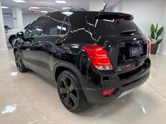 CHEVROLET TRACKER 1.4 16V MIDNIGHT TURBO 2018/2019 LUIGGI AUTOMÓVEIS CARLOS BARBOSA / Carros no Vale