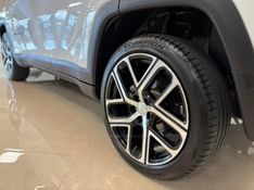 JEEP COMPASS 1.3 LIMITED T270 16V TURBO 2024/2025 LUIGGI AUTOMÓVEIS CARLOS BARBOSA / Carros no Vale