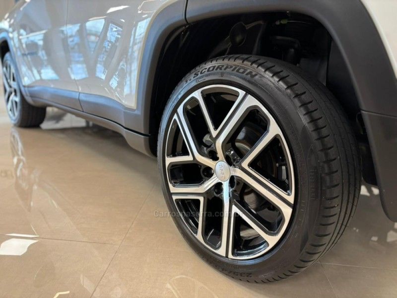 JEEP COMPASS 1.3 LIMITED T270 16V TURBO 2024/2025 LUIGGI AUTOMÓVEIS CARLOS BARBOSA / Carros no Vale JEEP COMPASS 1.3 LIMITED T270 16V TURBO 2024/2025 LUIGGI AUTOMÓVEIS CARLOS BARBOSA / Carros no Vale