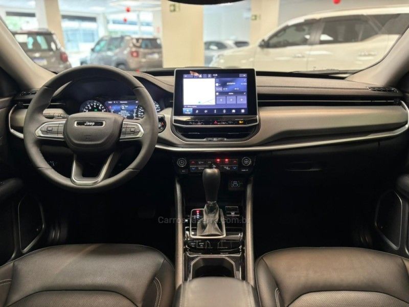 JEEP COMPASS 1.3 LONGITUDE T270 16V TURBO 4X2 2023/2023 LUIGGI AUTOMÓVEIS CARLOS BARBOSA / Carros no Vale JEEP COMPASS 1.3 LONGITUDE T270 16V TURBO 4X2 2023/2023 LUIGGI AUTOMÓVEIS CARLOS BARBOSA / Carros no Vale