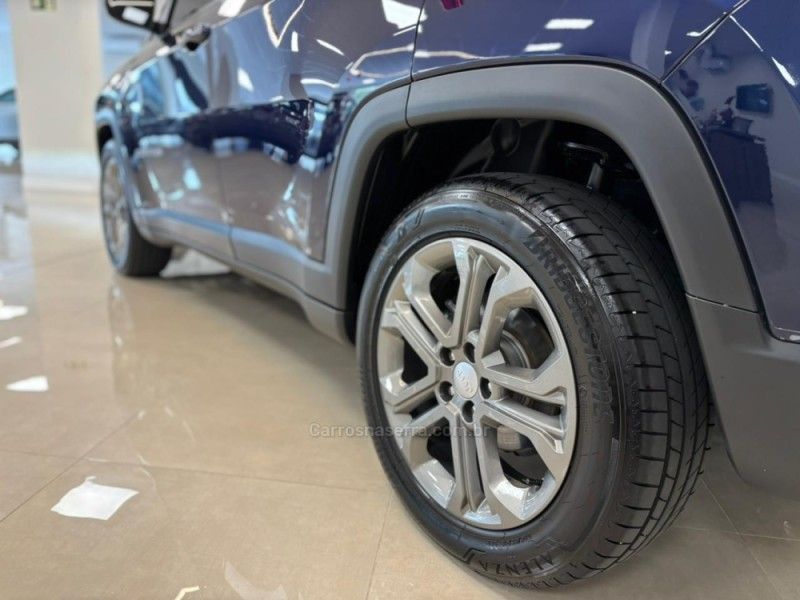 JEEP COMPASS 1.3 LONGITUDE T270 16V TURBO 4X2 2023/2023 LUIGGI AUTOMÓVEIS CARLOS BARBOSA / Carros no Vale JEEP COMPASS 1.3 LONGITUDE T270 16V TURBO 4X2 2023/2023 LUIGGI AUTOMÓVEIS CARLOS BARBOSA / Carros no Vale