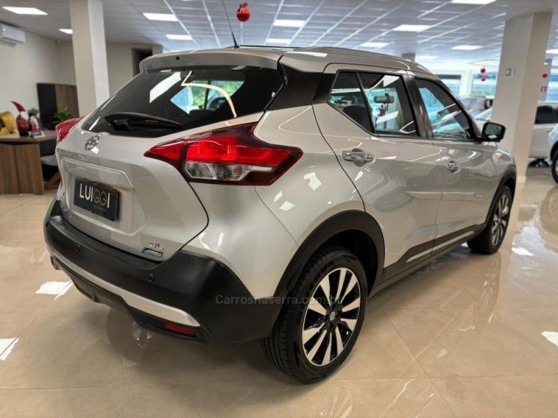 NISSAN KICKS 1.6 16V SL XTRONIC 2018/2018 LUIGGI AUTOMÓVEIS CARLOS BARBOSA / Carros no Vale NISSAN KICKS 1.6 16V SL XTRONIC 2018/2018 LUIGGI AUTOMÓVEIS CARLOS BARBOSA / Carros no Vale