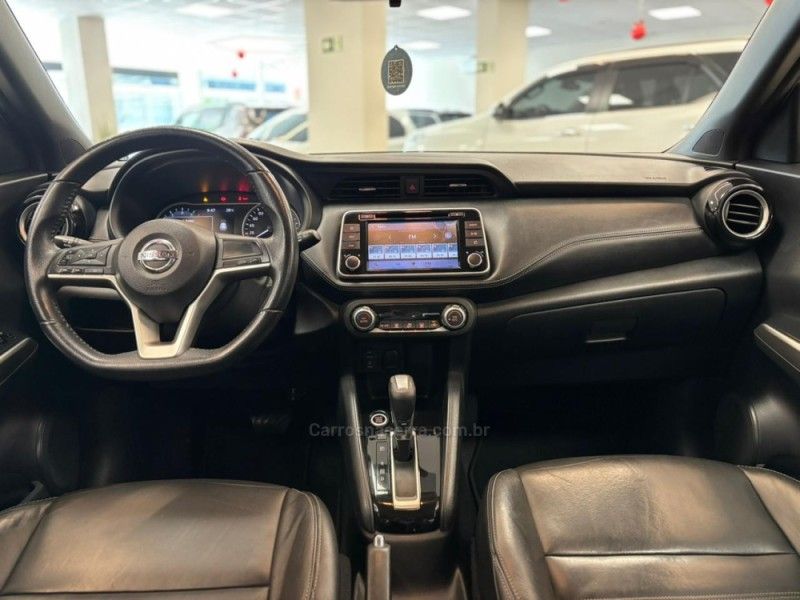NISSAN KICKS 1.6 16V SL XTRONIC 2018/2018 LUIGGI AUTOMÓVEIS CARLOS BARBOSA / Carros no Vale NISSAN KICKS 1.6 16V SL XTRONIC 2018/2018 LUIGGI AUTOMÓVEIS CARLOS BARBOSA / Carros no Vale