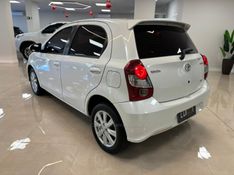 TOYOTA ETIOS 1.5 X PLUS 16V 2019/2020 LUIGGI AUTOMÓVEIS CARLOS BARBOSA / Carros no Vale