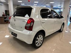 TOYOTA ETIOS 1.5 X PLUS 16V 2019/2020 LUIGGI AUTOMÓVEIS CARLOS BARBOSA / Carros no Vale