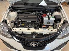TOYOTA ETIOS 1.5 X PLUS 16V 2019/2020 LUIGGI AUTOMÓVEIS CARLOS BARBOSA / Carros no Vale