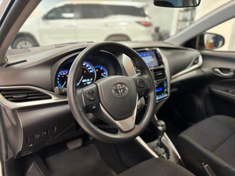 TOYOTA YARIS 1.5 XL PLUS CONNECT 16V 2020/2021 LUIGGI AUTOMÓVEIS CARLOS BARBOSA / Carros no Vale TOYOTA YARIS 1.5 XL PLUS CONNECT 16V 2020/2021 LUIGGI AUTOMÓVEIS CARLOS BARBOSA / Carros no Vale