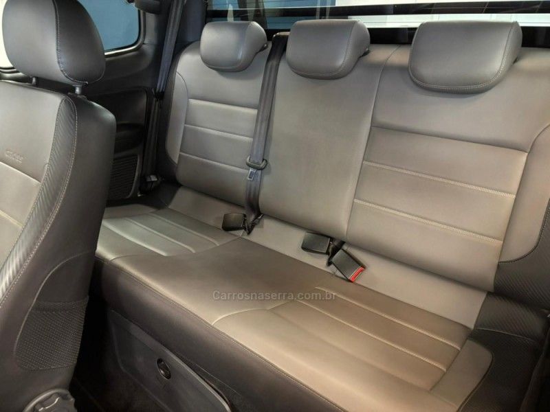 VOLKSWAGEN SAVEIRO 1.6 CROSS CD 16V 2016/2017 LUIGGI AUTOMÓVEIS CARLOS BARBOSA / Carros no Vale