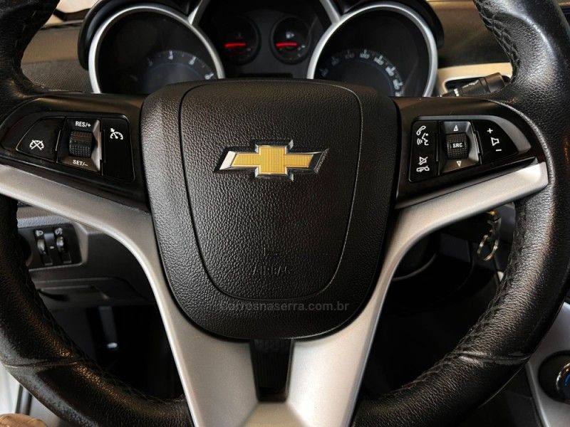 CHEVROLET CRUZE 1.8 LT 16V 2014/2014 AUTOGRIF MOTORS CAMPO BOM / Carros no Vale CHEVROLET CRUZE 1.8 LT 16V 2014/2014 AUTOGRIF MOTORS CAMPO BOM / Carros no Vale