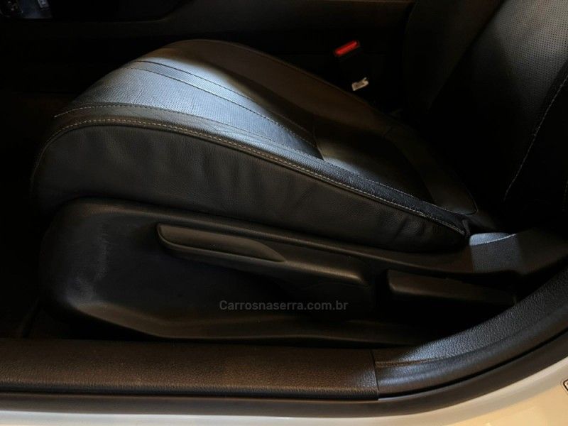 HONDA CIVIC 2.0 EXL 16V 2016/2017 AUTOGRIF MOTORS CAMPO BOM / Carros no Vale