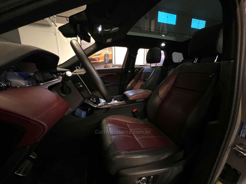LAND ROVER RANGE ROVER EVOQUE 2.0 SE R-DYNAMIC AWD 16V 2022/2023 AUTOGRIF MOTORS CAMPO BOM / Carros no Vale