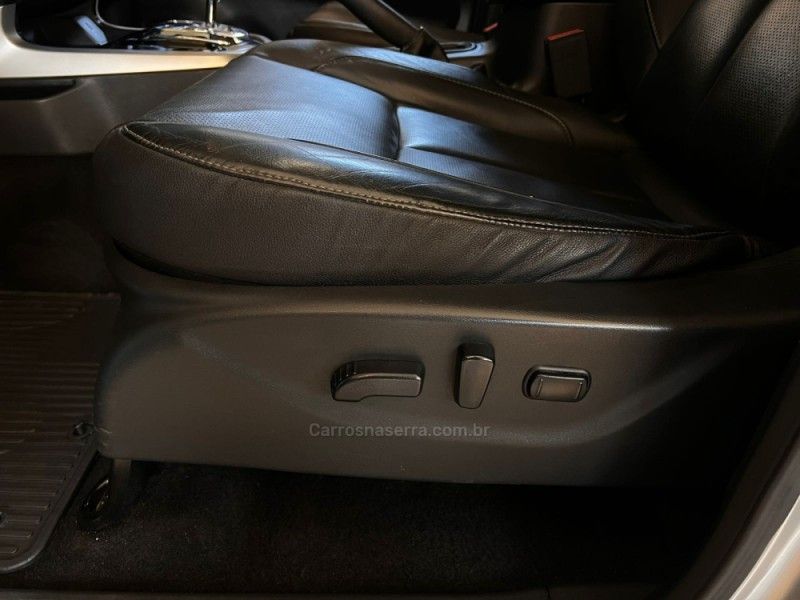 NISSAN FRONTIER 2.3 XE 4X4 CD BI TURBO 2019/2019 AUTOGRIF MOTORS CAMPO BOM / Carros no Vale NISSAN FRONTIER 2.3 XE 4X4 CD BI TURBO 2019/2019 AUTOGRIF MOTORS CAMPO BOM / Carros no Vale