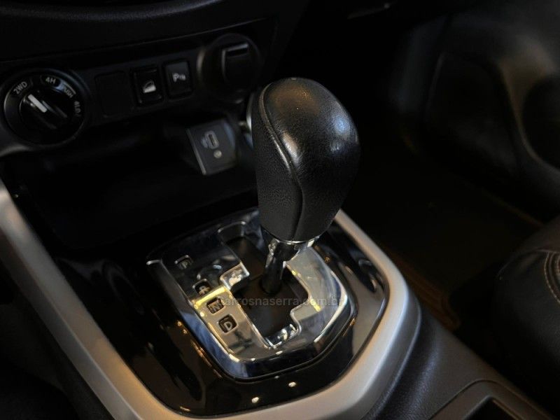 NISSAN FRONTIER 2.3 XE 4X4 CD BI TURBO 2019/2019 AUTOGRIF MOTORS CAMPO BOM / Carros no Vale NISSAN FRONTIER 2.3 XE 4X4 CD BI TURBO 2019/2019 AUTOGRIF MOTORS CAMPO BOM / Carros no Vale