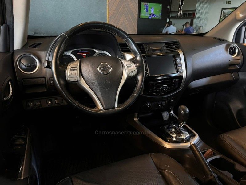 NISSAN FRONTIER 2.3 XE 4X4 CD BI TURBO 2019/2019 AUTOGRIF MOTORS CAMPO BOM / Carros no Vale NISSAN FRONTIER 2.3 XE 4X4 CD BI TURBO 2019/2019 AUTOGRIF MOTORS CAMPO BOM / Carros no Vale