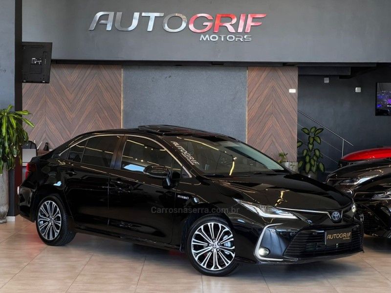 TOYOTA COROLLA 1.8 ALTIS PREMIUM 16V HÍBRIDO 2021/2021 AUTOGRIF MOTORS CAMPO BOM / Carros no Vale TOYOTA COROLLA 1.8 ALTIS PREMIUM 16V HÍBRIDO 2021/2021 AUTOGRIF MOTORS CAMPO BOM / Carros no Vale