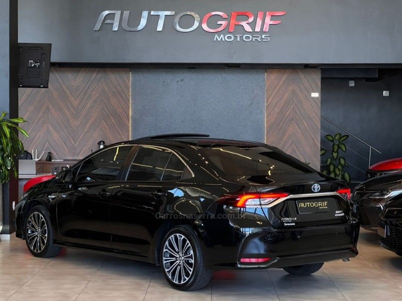 TOYOTA COROLLA 1.8 ALTIS PREMIUM 16V HÍBRIDO 2021/2021 AUTOGRIF MOTORS CAMPO BOM / Carros no Vale TOYOTA COROLLA 1.8 ALTIS PREMIUM 16V HÍBRIDO 2021/2021 AUTOGRIF MOTORS CAMPO BOM / Carros no Vale