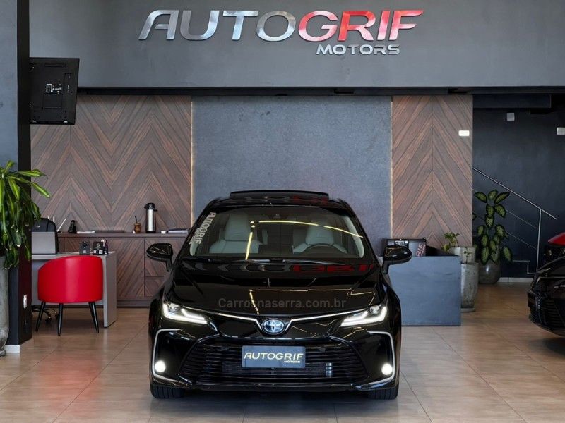 TOYOTA COROLLA 1.8 ALTIS PREMIUM 16V HÍBRIDO 2021/2021 AUTOGRIF MOTORS CAMPO BOM / Carros no Vale TOYOTA COROLLA 1.8 ALTIS PREMIUM 16V HÍBRIDO 2021/2021 AUTOGRIF MOTORS CAMPO BOM / Carros no Vale