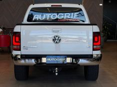 VOLKSWAGEN AMAROK 3.0 V6 TDI HIGHLINE CD 4MOTION 2022/2023 AUTOGRIF MOTORS CAMPO BOM / Carros no Vale