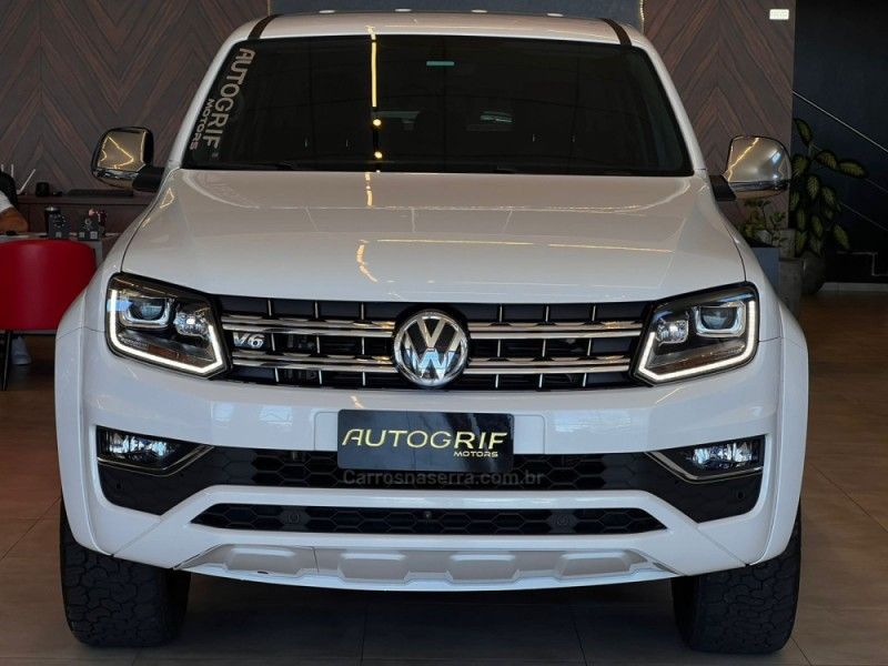 VOLKSWAGEN AMAROK 3.0 V6 TDI HIGHLINE CD 4MOTION 2022/2023 AUTOGRIF MOTORS CAMPO BOM / Carros no Vale VOLKSWAGEN AMAROK 3.0 V6 TDI HIGHLINE CD 4MOTION 2022/2023 AUTOGRIF MOTORS CAMPO BOM / Carros no Vale