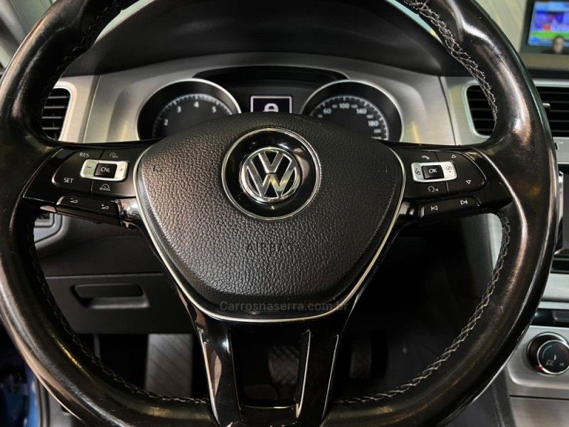 VOLKSWAGEN GOLF 1.4 TSI COMFORTLINE 16V 2014/2015 AUTOGRIF MOTORS CAMPO BOM / Carros no Vale