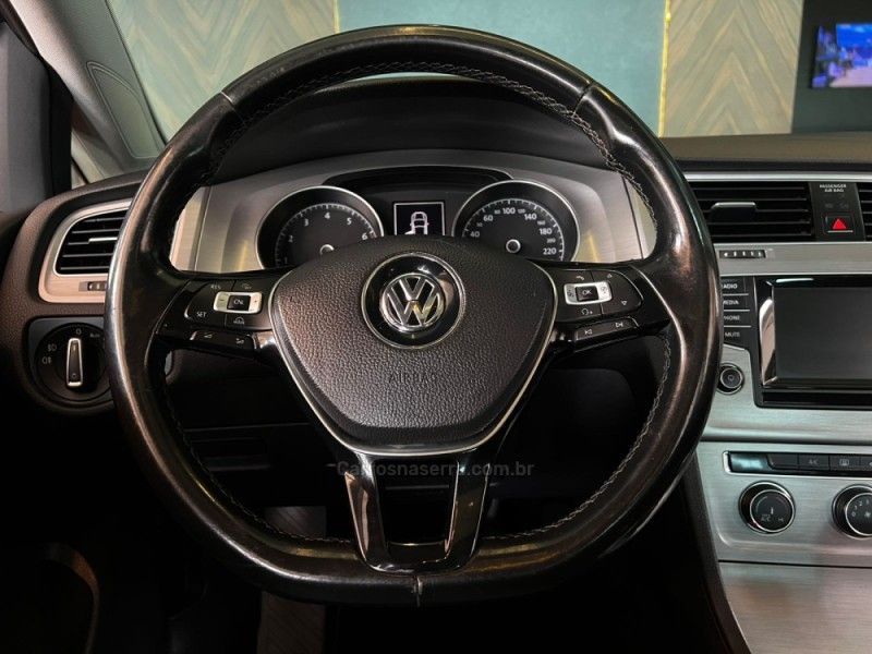 VOLKSWAGEN GOLF 1.4 TSI COMFORTLINE 16V 2014/2015 AUTOGRIF MOTORS CAMPO BOM / Carros no Vale