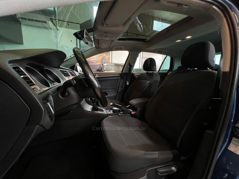 VOLKSWAGEN GOLF 1.4 TSI COMFORTLINE 16V 2014/2015 AUTOGRIF MOTORS CAMPO BOM / Carros no Vale