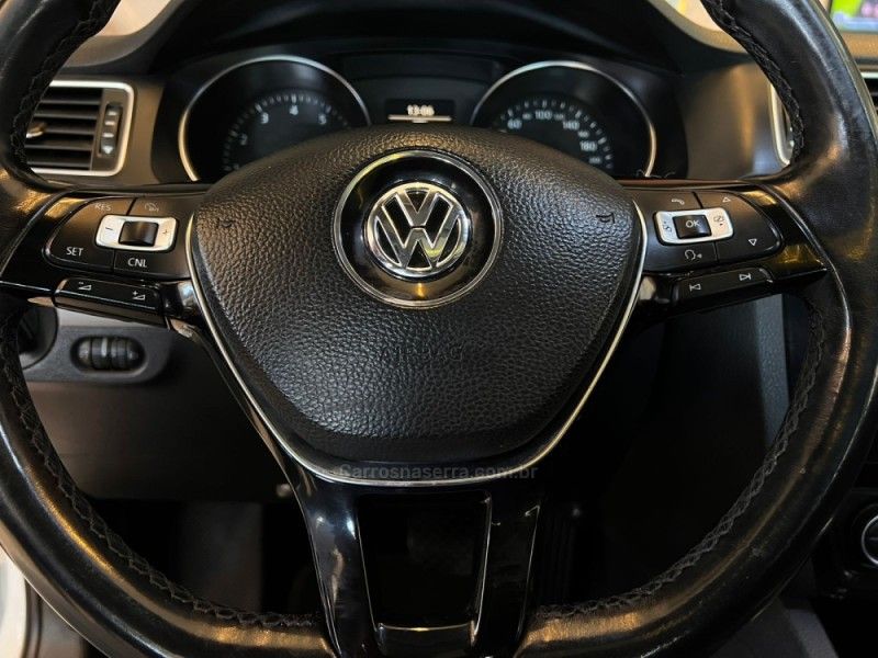 VOLKSWAGEN JETTA 1.4 16V TSI COMFORTLINE TIPTRONIC 2017/2017 AUTOGRIF MOTORS CAMPO BOM / Carros no Vale VOLKSWAGEN JETTA 1.4 16V TSI COMFORTLINE TIPTRONIC 2017/2017 AUTOGRIF MOTORS CAMPO BOM / Carros no Vale