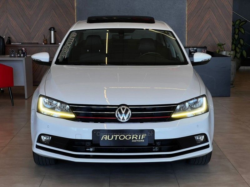 VOLKSWAGEN JETTA 1.4 16V TSI COMFORTLINE TIPTRONIC 2017/2017 AUTOGRIF MOTORS CAMPO BOM / Carros no Vale VOLKSWAGEN JETTA 1.4 16V TSI COMFORTLINE TIPTRONIC 2017/2017 AUTOGRIF MOTORS CAMPO BOM / Carros no Vale