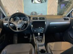 VOLKSWAGEN JETTA 1.4 16V TSI COMFORTLINE TIPTRONIC 2017/2017 AUTOGRIF MOTORS CAMPO BOM / Carros no Vale
