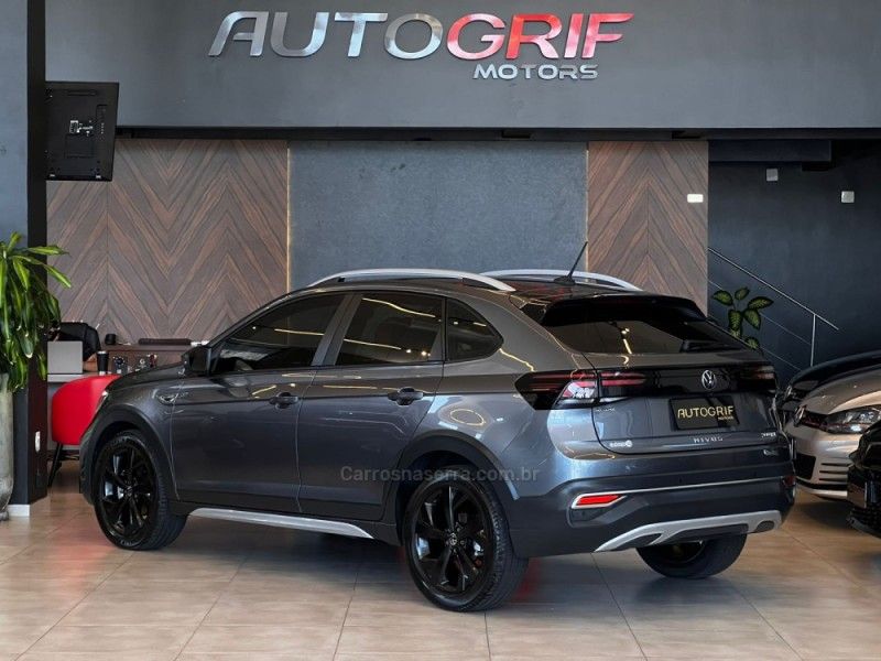 VOLKSWAGEN NIVUS 1.0 TSI HIGHLINE 2022/2023 AUTOGRIF MOTORS CAMPO BOM / Carros no Vale
