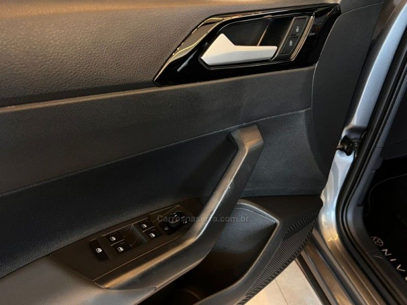 VOLKSWAGEN NIVUS 1.0 TSI HIGHLINE 2022/2023 AUTOGRIF MOTORS CAMPO BOM / Carros no Vale
