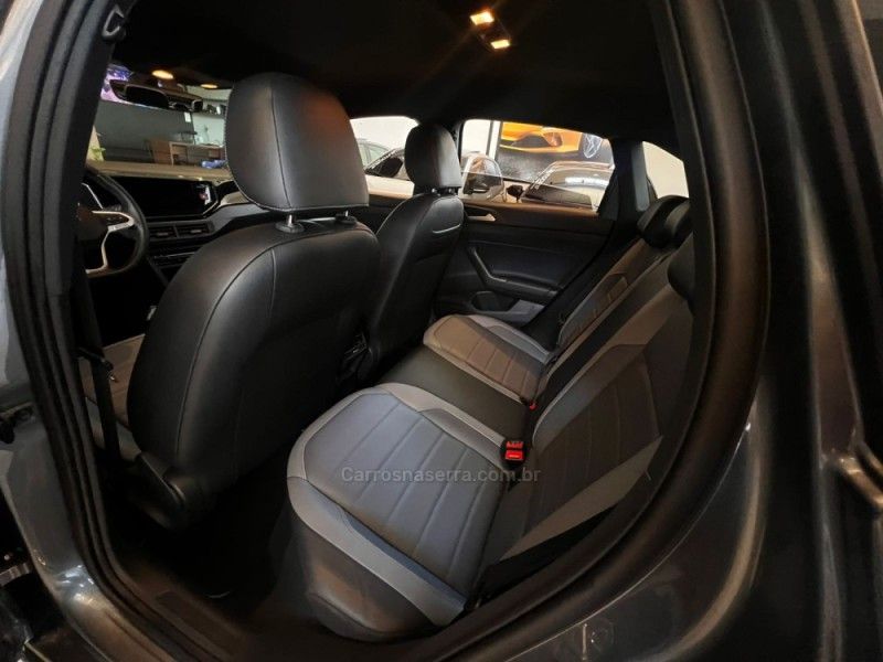 VOLKSWAGEN NIVUS 1.0 TSI HIGHLINE 2022/2023 AUTOGRIF MOTORS CAMPO BOM / Carros no Vale