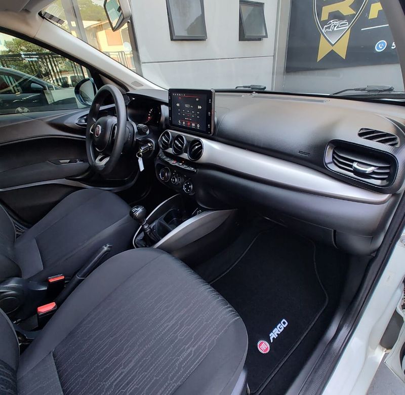 Fiat ARGO DRIVE 1.0 6V 2019/2020 RENNER AUTOMÓVEIS LAJEADO / Carros no Vale Fiat ARGO DRIVE 1.0 6V 2019/2020 RENNER AUTOMÓVEIS LAJEADO / Carros no Vale