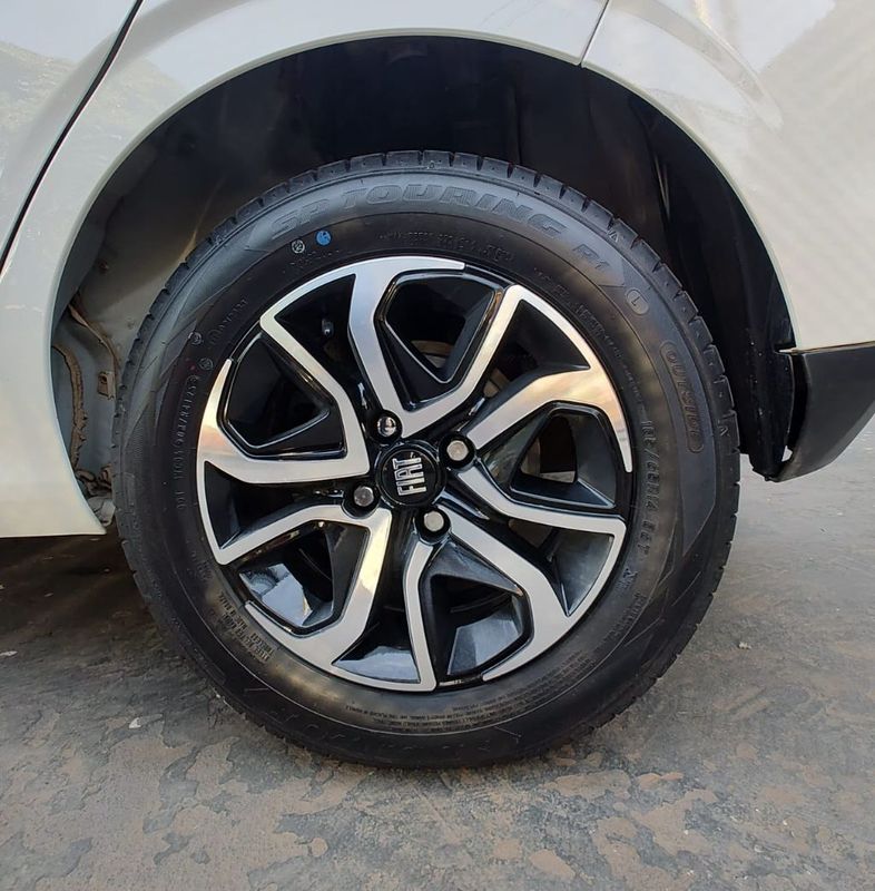 Fiat ARGO DRIVE 1.0 6V 2019/2020 RENNER AUTOMÓVEIS LAJEADO / Carros no Vale Fiat ARGO DRIVE 1.0 6V 2019/2020 RENNER AUTOMÓVEIS LAJEADO / Carros no Vale